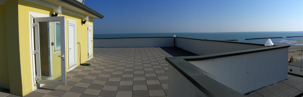 Sun Beach Residence Rimini Extérieur photo