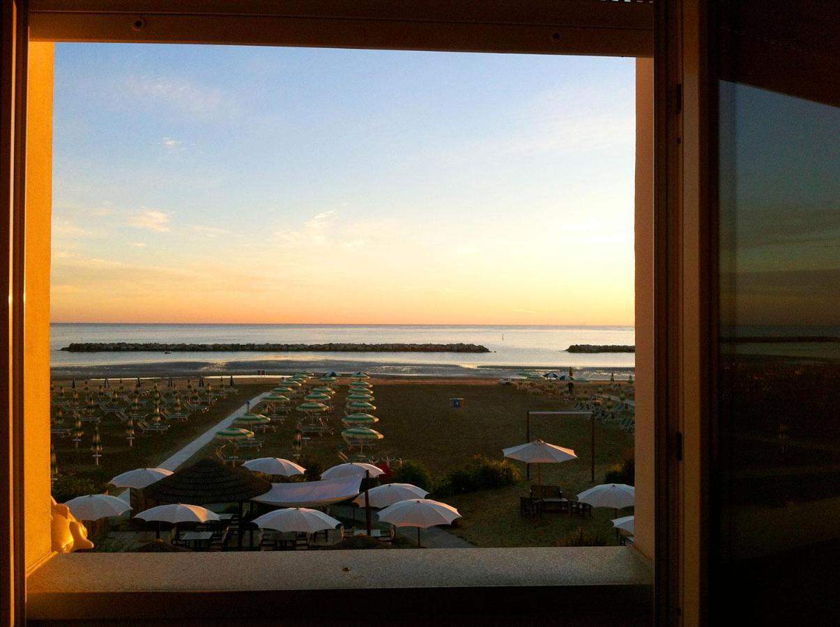 Sun Beach Residence Rimini Extérieur photo